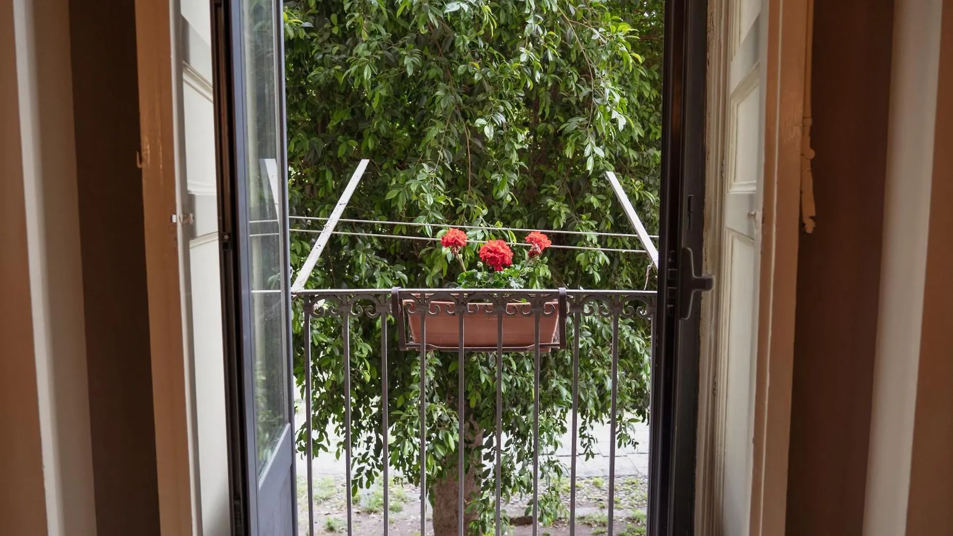 Nocleg ze śniadaniem Bed and Breakfast Bed And Books Katania
